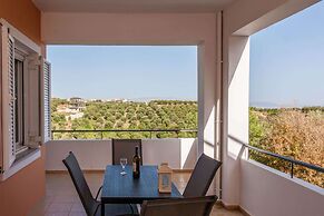 Hillside Seaview Apartment