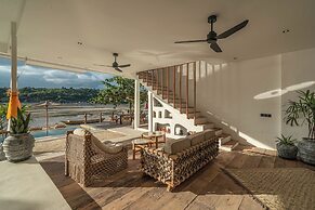 La Villa Ceningan by K-Club