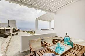 Ballos for 6 in Exomvourgo