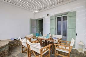 Ballos for 6 in Exomvourgo