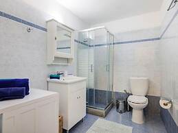 Ballos for 6 in Exomvourgo