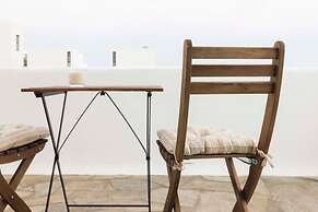 Ballos for 6 in Exomvourgo