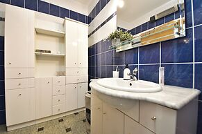 Villa Seafront Escape