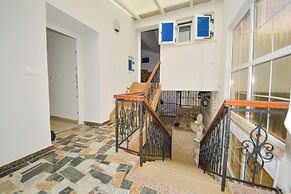 Villa Seafront Escape