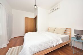 Villa Seafront Escape