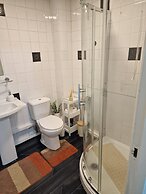 Park Lodge- Families, Business and Contractors