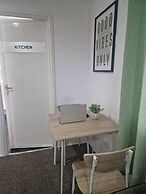 Park Lodge- Families, Business and Contractors