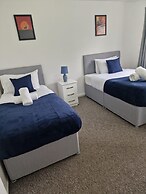 Park Lodge- Families, Business and Contractors