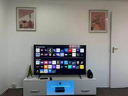 Park Lodge- Families, Business and Contractors