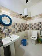 Jaisalmer Hostel Crowd