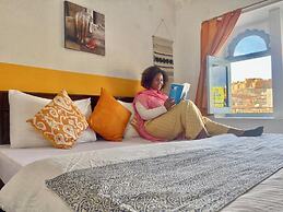 Jaisalmer Hostel Crowd