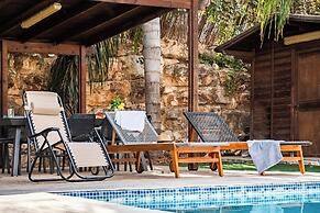 Sea of Galilee Lux Duplex by Sea N' Rent