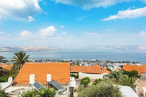 Sea of Galilee Lux Duplex by Sea N' Rent