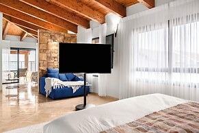 Sea of Galilee Lux Duplex by Sea N' Rent