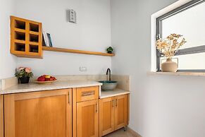 Sea of Galilee Lux Duplex by Sea N' Rent