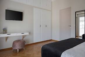 Athenian Heritage Residences