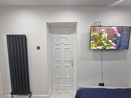 Blake Rainham Homestay