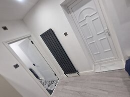 Blake Rainham Homestay