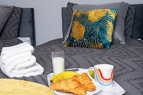 Corby-2 Bedroom-1bathroom-parking - Upto 5 Guests