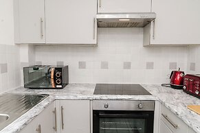 Corby-2 Bedroom-1bathroom-parking - Upto 5 Guests