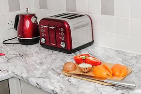 Corby-2 Bedroom-1bathroom-parking - Upto 5 Guests