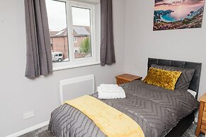Corby-2 Bedroom-1bathroom-parking - Upto 5 Guests