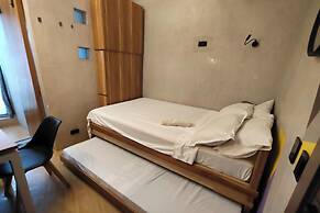 Redenza Suites Makati