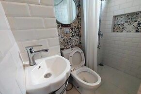 Redenza Suites Makati