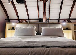 w Prestigious Duplex w Perfect Deco in Poblado