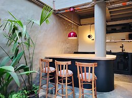 w Prestigious Duplex w Perfect Deco in Poblado