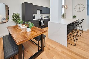 Host Stay - Princes Place Living