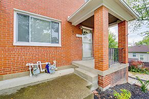 8 Mi to Dtwn: Retreat w/ Balcony in Pittsburgh!