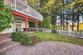 Lakefront Home w/ Fire Pit, Dock in Kent!