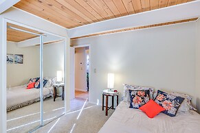 Lakefront Home w/ Fire Pit, Dock in Kent!