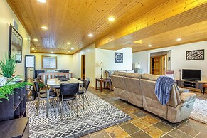 Secluded Iowa Home Near Hiking & Fishing!