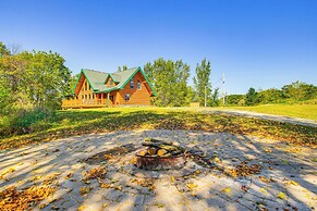 Secluded Iowa Home Near Hiking & Fishing!