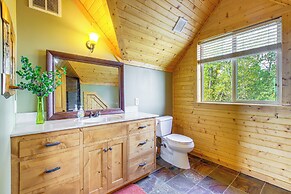 Secluded Iowa Home Near Hiking & Fishing!