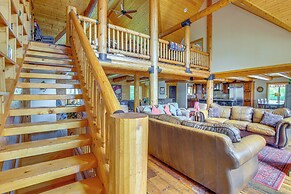 Secluded Iowa Home Near Hiking & Fishing!