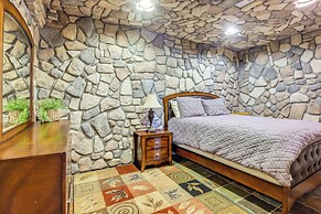 Secluded Iowa Home Near Hiking & Fishing!