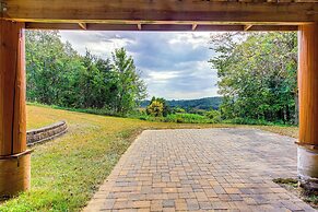 Secluded Iowa Home Near Hiking & Fishing!