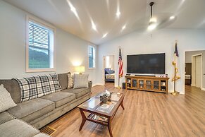 Near Kanawha River: Unique Renovated Home w/ Yard!