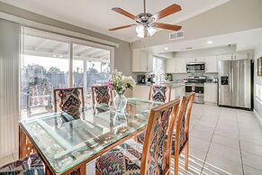 8 Mi to State Farm Stadium: Glendale Home w/ Grill