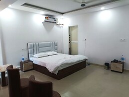 HOTEL CORPORATE INN