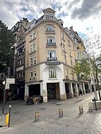 HOTEL  VICTORIA