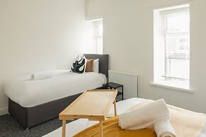 Host Stay Craddock Street