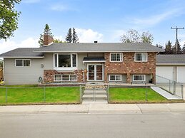 NEW Near Golf Yoga Classes Private Suite Wine