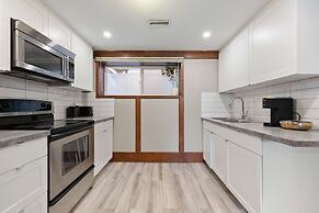 NEW Near Golf Yoga Classes Private Suite Wine