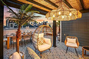 The Green Haus Luxxe Cabana Rooftop Retreat