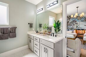 The Green Haus Luxxe Cabana Rooftop Retreat