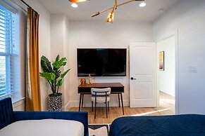 The Green Haus Luxxe Cabana Rooftop Retreat